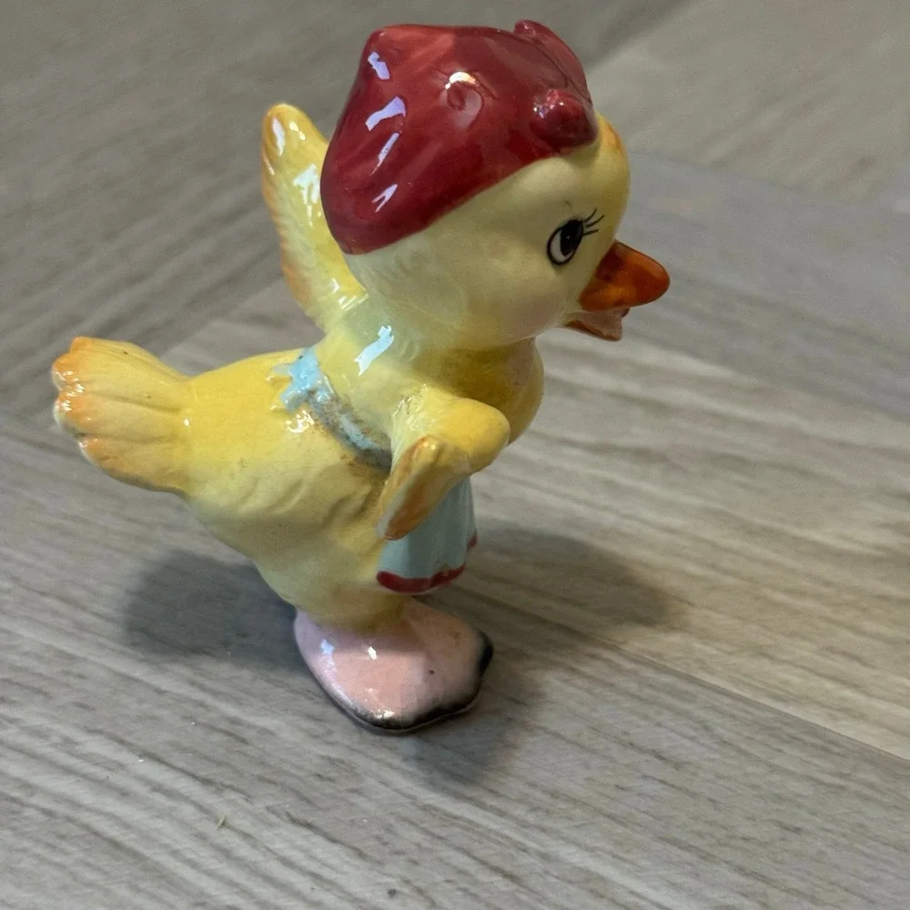 Vintage Anthropomorphic Duck Figurine Japan Hand‎ Painted Collectible Bird